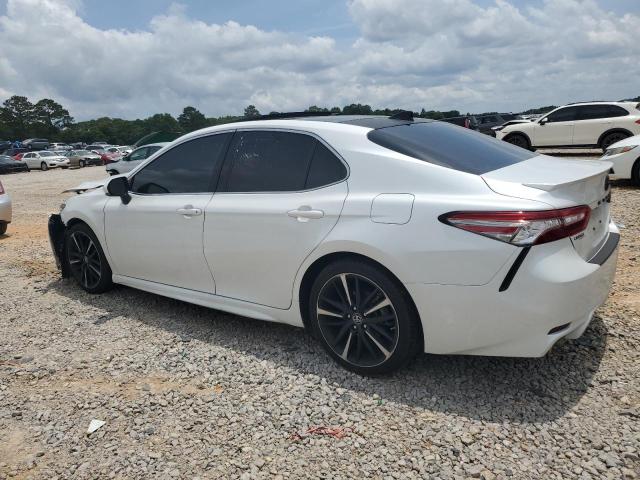  TOYOTA CAMRY 2019 Белый
