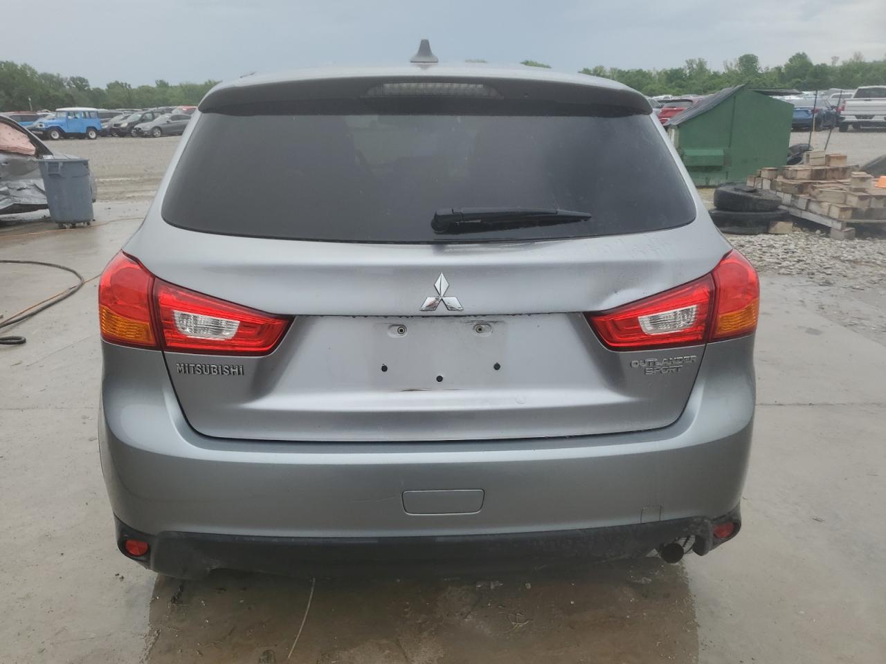 2017 Mitsubishi Outlander Sport Es VIN: JA4AP3AU4HZ000555 Lot: 56390215