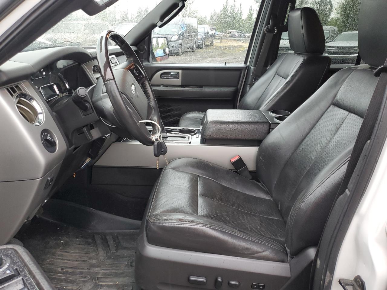 2011 Ford Expedition Limited VIN: 1FMJU2A50BEF07092 Lot: 55950025