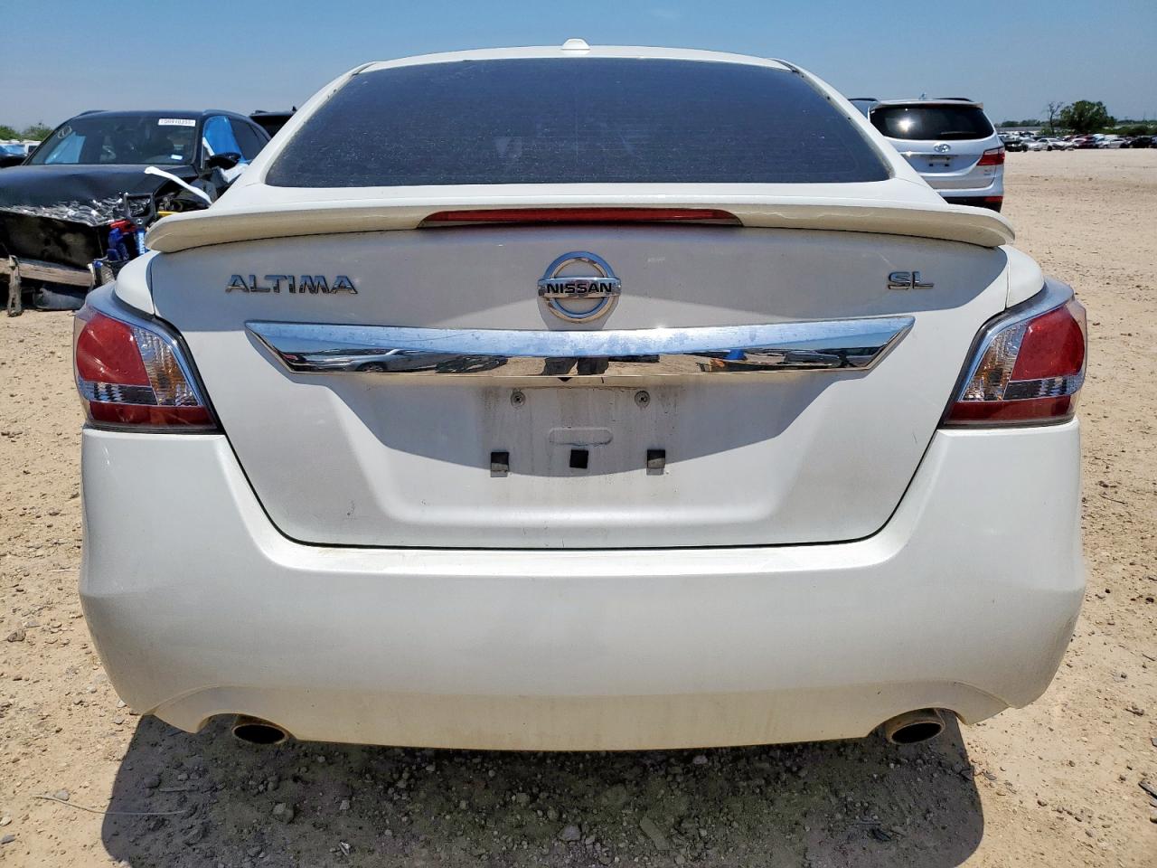 2015 Nissan Altima 2.5 VIN: 1N4AL3AP3FN868939 Lot: 54629615