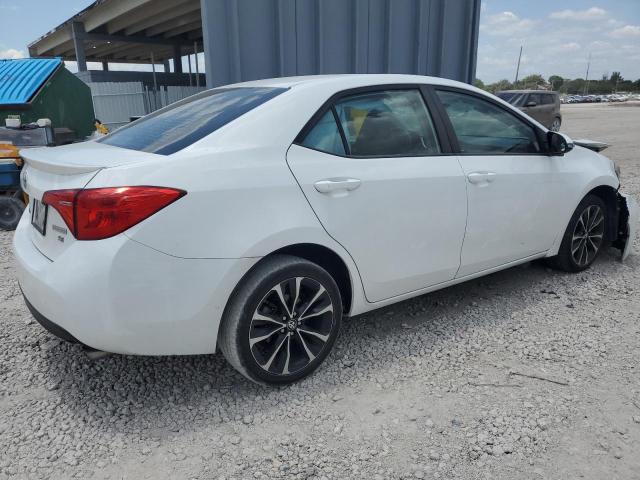  TOYOTA COROLLA 2018 Biały