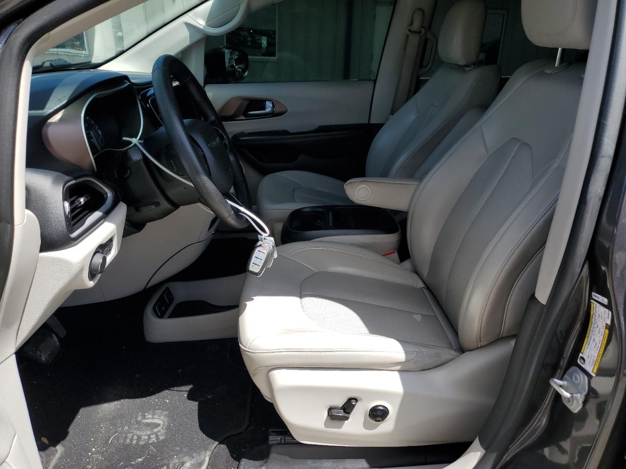2021 Chrysler Voyager Lxi VIN: 2C4RC1DG1MR558236 Lot: 55962325