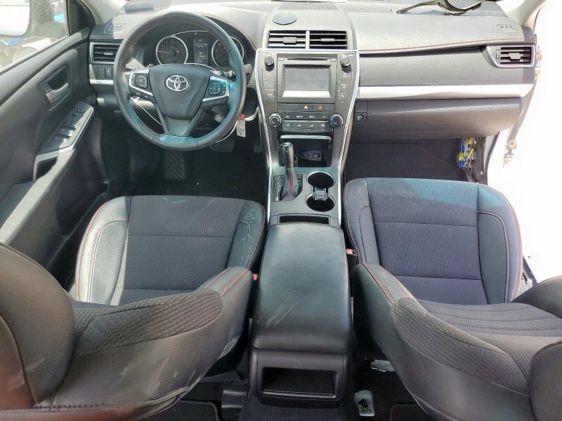  TOYOTA CAMRY 2017 Silver