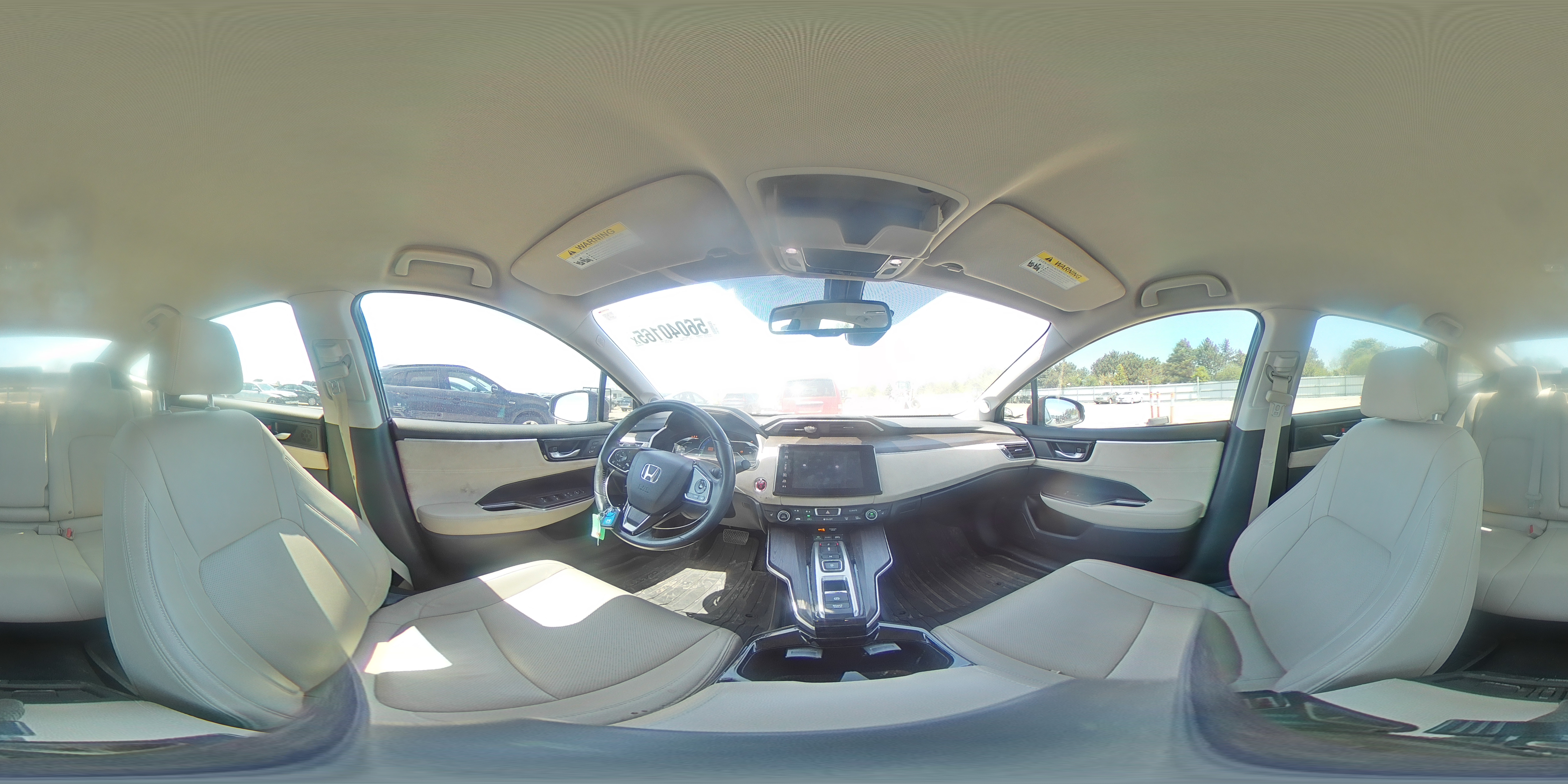 2018 Honda Clarity Touring VIN: JHMZC5F31JC001136 Lot: 56040165