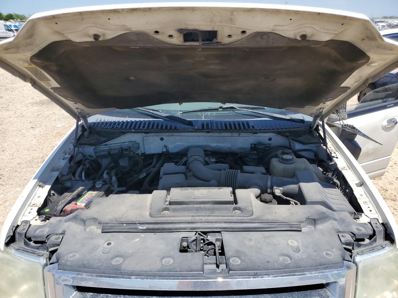 2008 Ford Expedition Xlt VIN: 1FMFU15508LA55787 Lot: 55785135