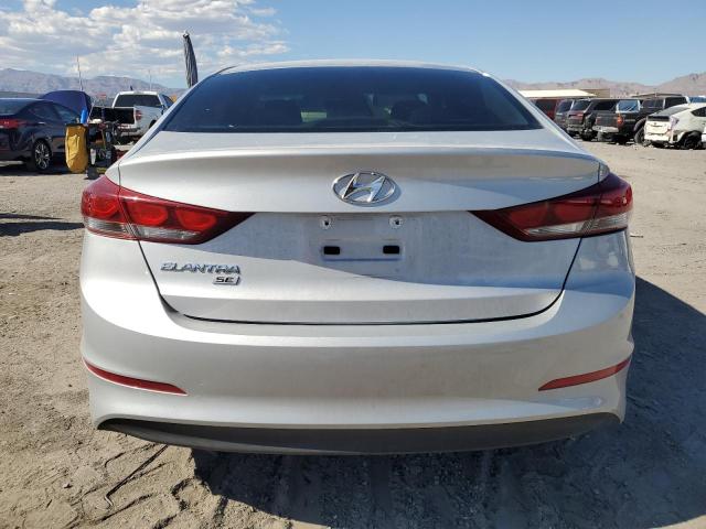  HYUNDAI ELANTRA 2018 Серебристый