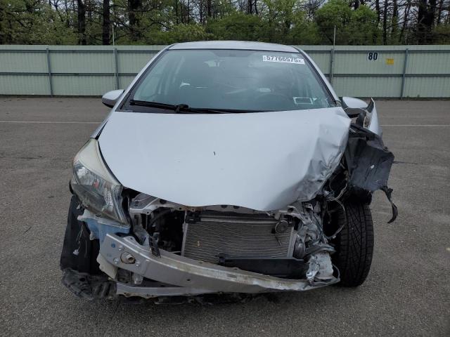  TOYOTA YARIS 2012 Srebrny