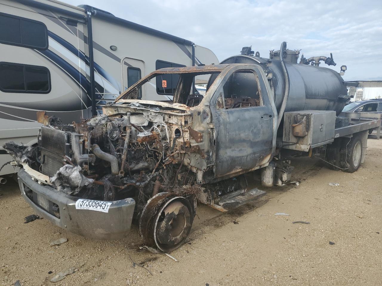 2019 International Cv515 for Sale in Kansas City, KS - Burn