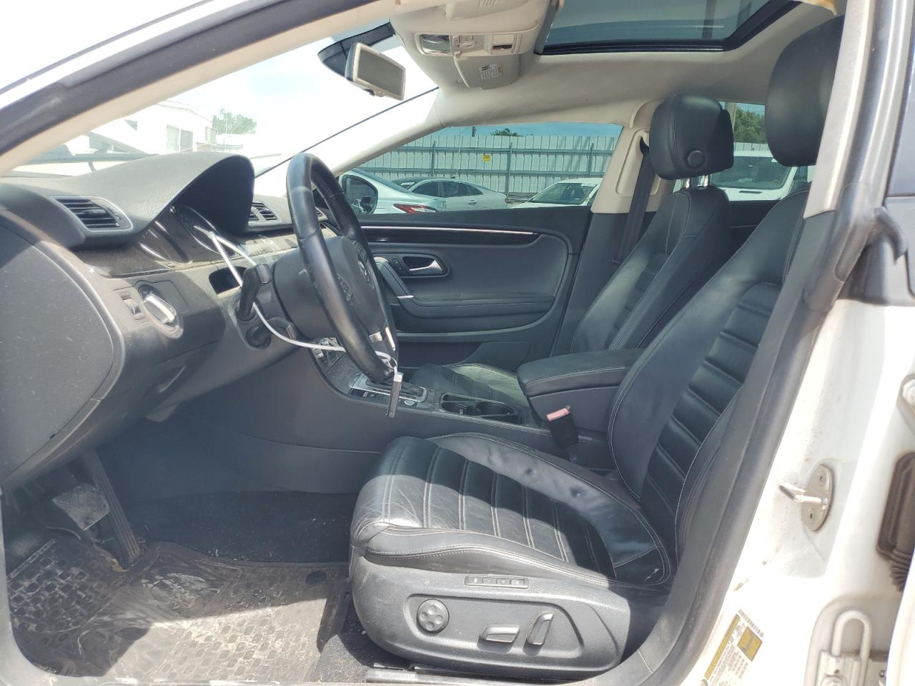 2015 Volkswagen Cc Executive VIN: WVWRN7ANXFE823932 Lot: 57148595