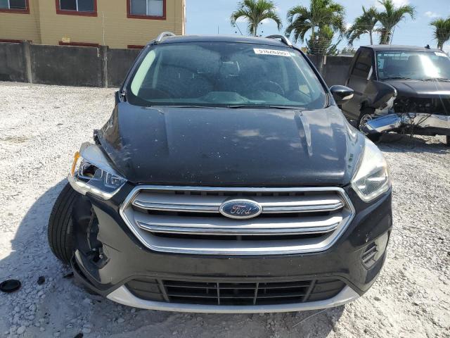  FORD ESCAPE 2018 Черный