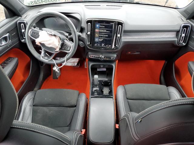  VOLVO XC40 2019 Gray