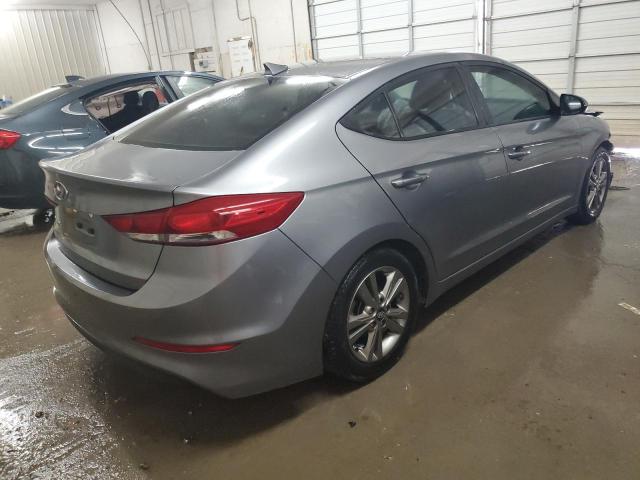  HYUNDAI ELANTRA 2018 Серый