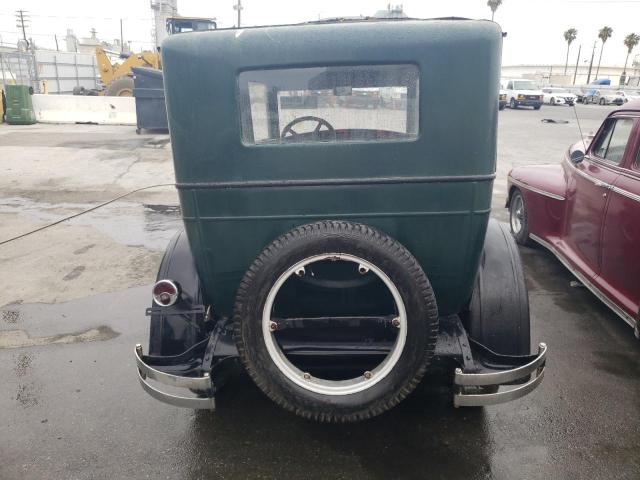 1926 CHRYSLER SEDAN  