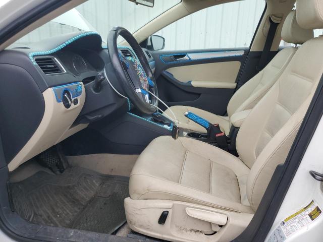  VOLKSWAGEN JETTA 2014 Biały