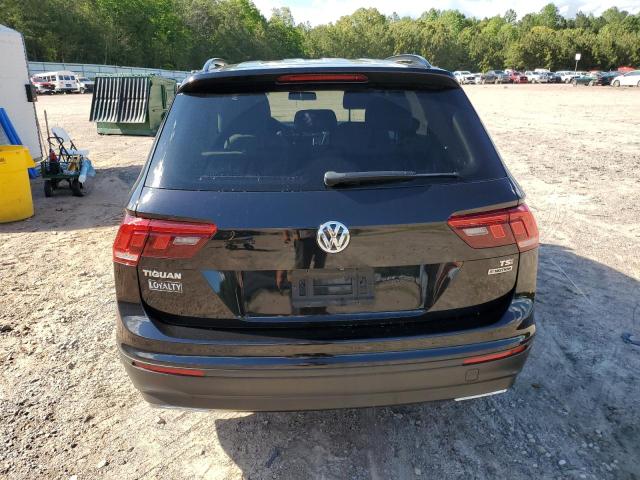  VOLKSWAGEN TIGUAN 2018 Czarny