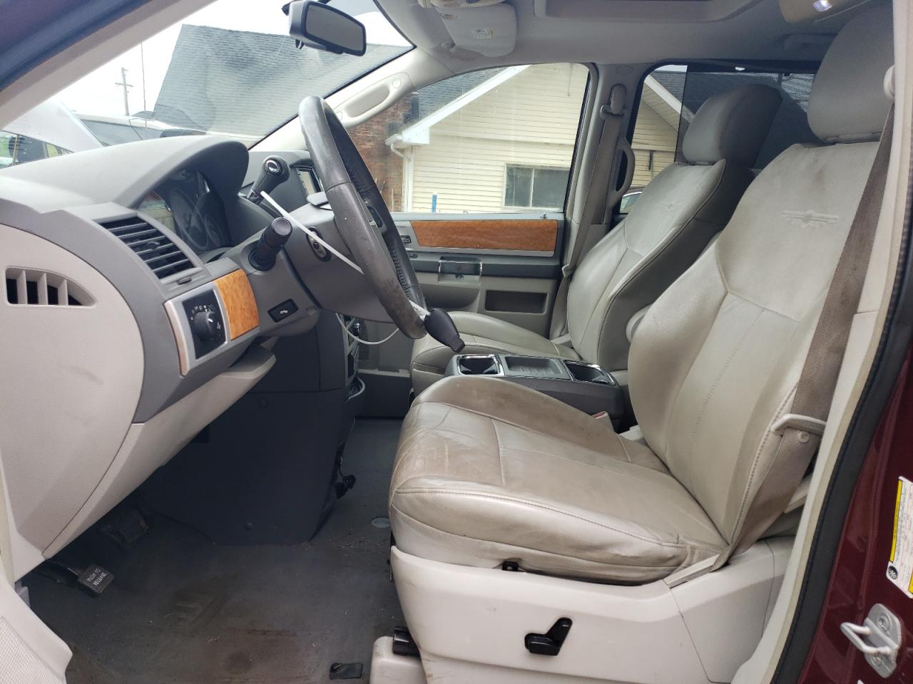 2008 Chrysler Town & Country Limited VIN: 2A8HR64X48R661379 Lot: 56862845