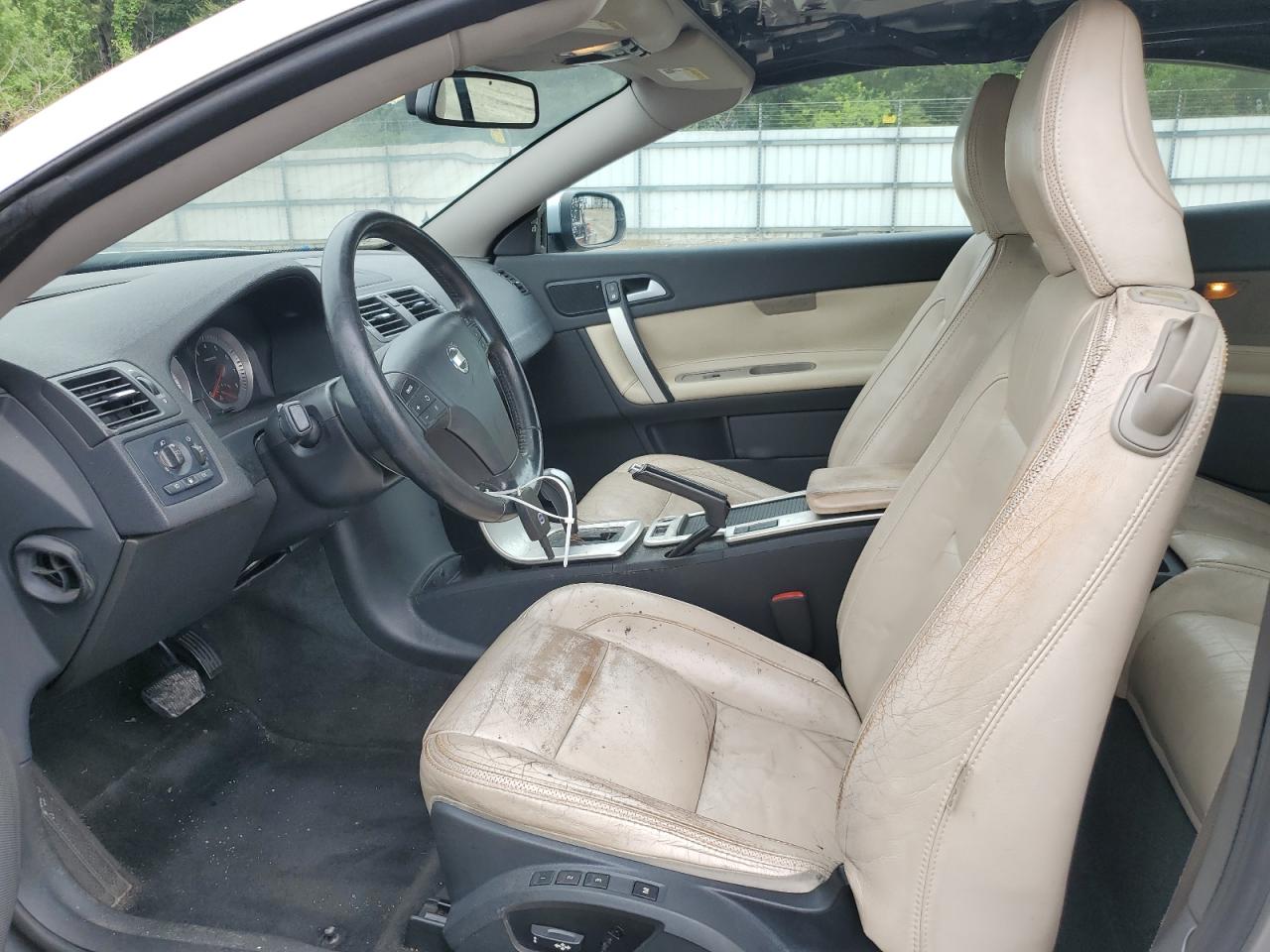 2011 Volvo C70 T5 VIN: YV1672MC8BJ116589 Lot: 57157755
