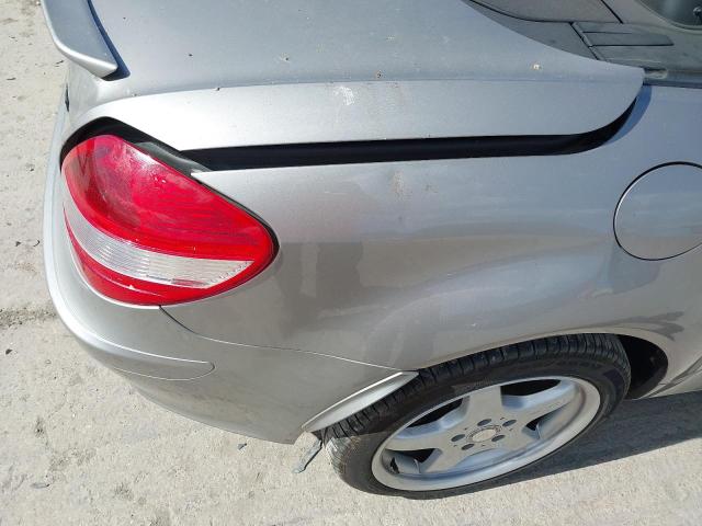 2004 MERCEDES BENZ SLK