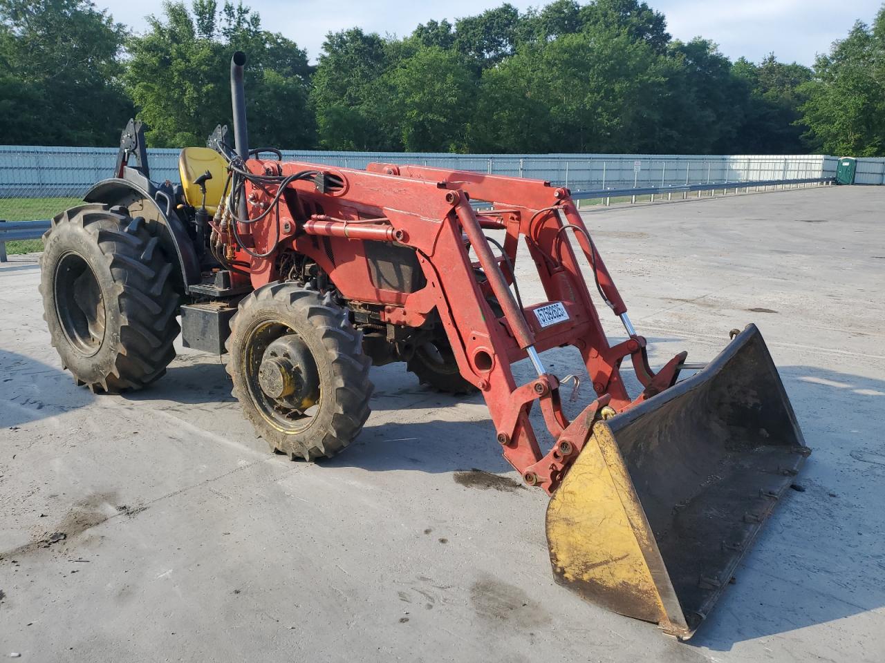2021 John Deere 5045E Mfwd Tractor zu verkaufen in Augusta, GA - Vandalism