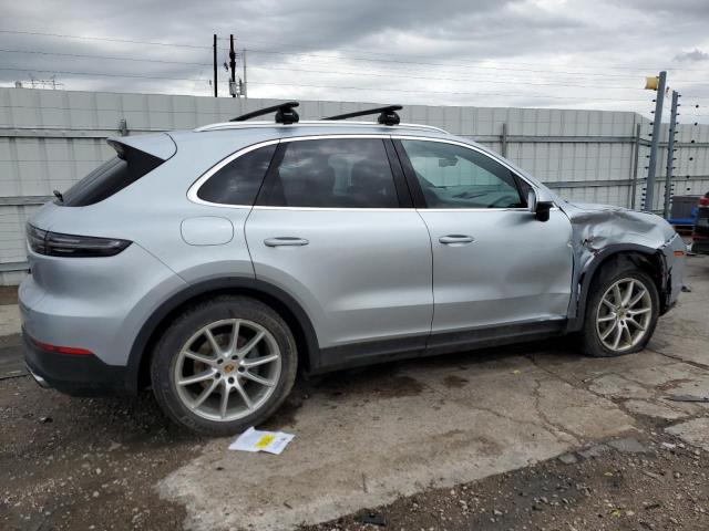  PORSCHE CAYENNE 2019 Srebrny