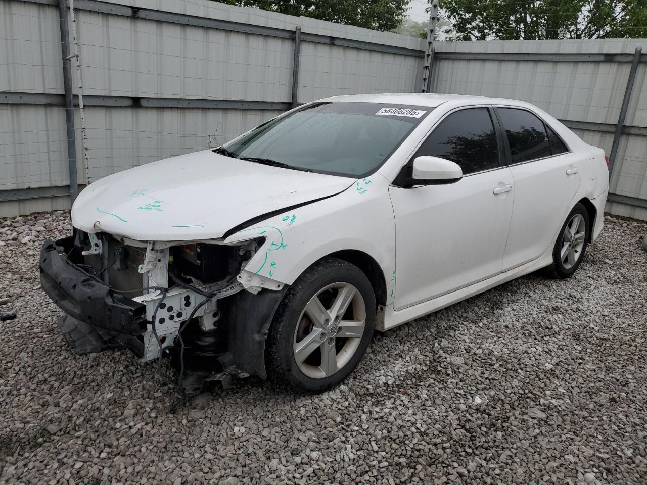 2013 Toyota Camry L en Venta en Walton, KY - Front End