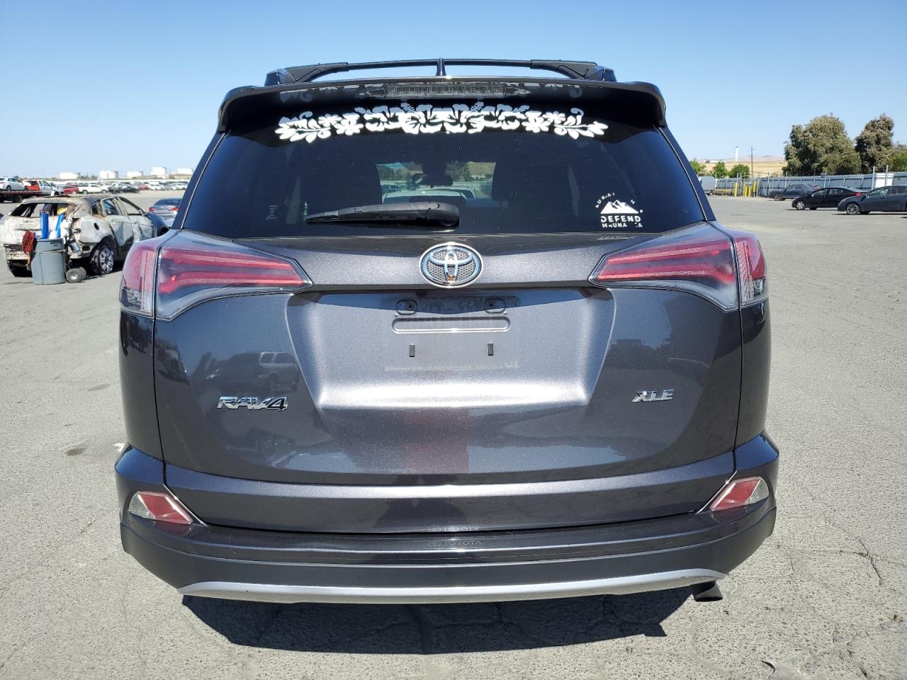 2017 Toyota Rav4 Xle VIN: JTMWFREV7HJ710665 Lot: 58604485