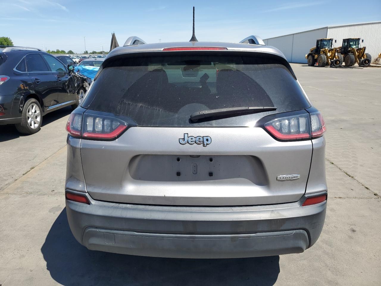 2019 Jeep Cherokee Latitude VIN: 1C4PJLCB7KD416536 Lot: 56890545