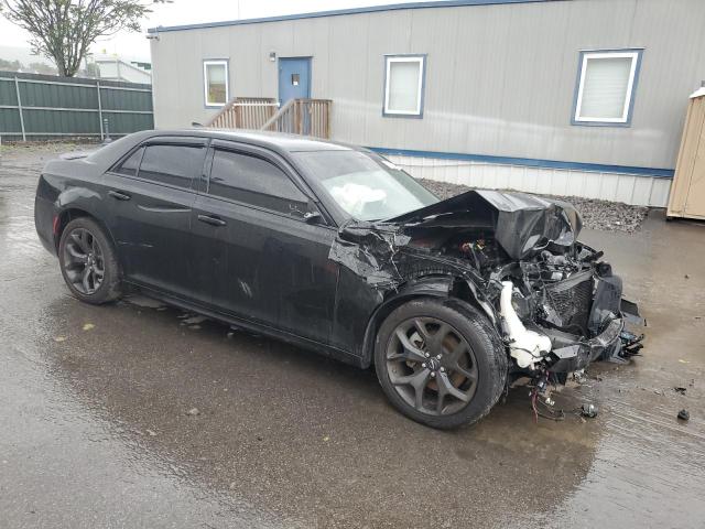  CHRYSLER 300 2022 Czarny