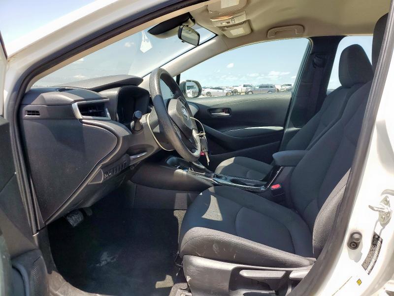  TOYOTA COROLLA 2021 Biały