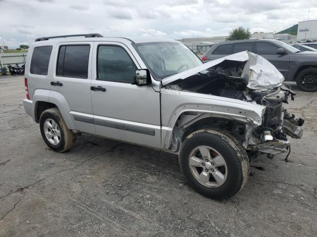 Паркетники JEEP LIBERTY 2012 Серебристый