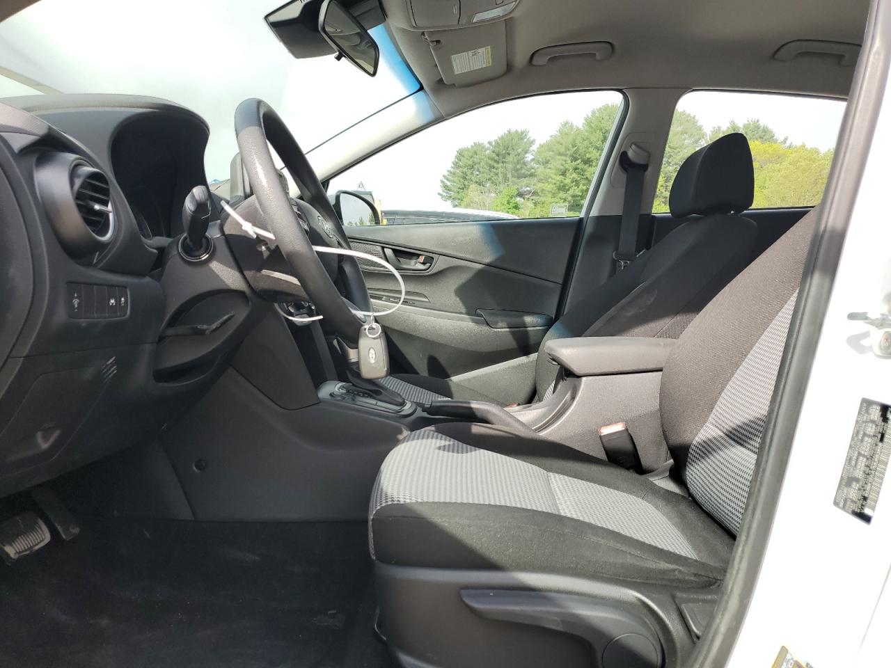 2021 Hyundai Kona Se VIN: KM8K12AA7MU663858 Lot: 56104355