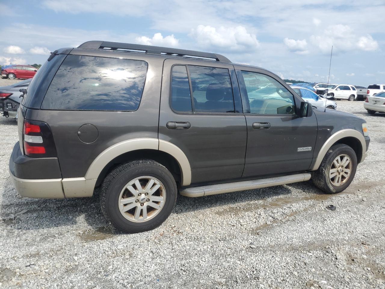 2008 Ford Explorer Eddie Bauer VIN: 1FMEU64E78UB32708 Lot: 56686295