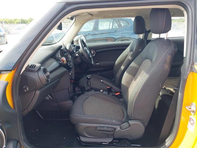 2015 MINI COOPER