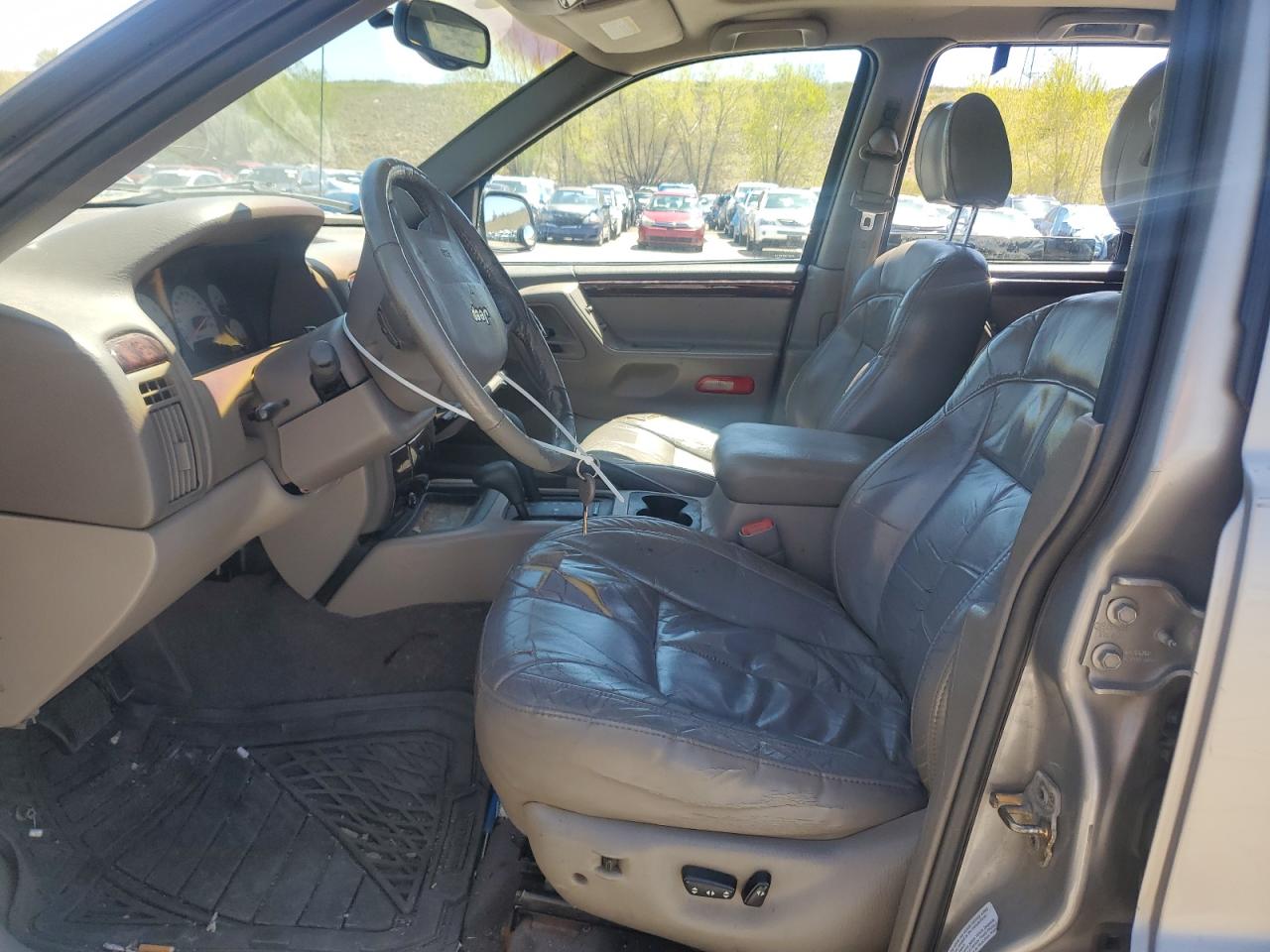 2001 Jeep Grand Cherokee Limited VIN: 1J4GW58N11C568908 Lot: 55697175