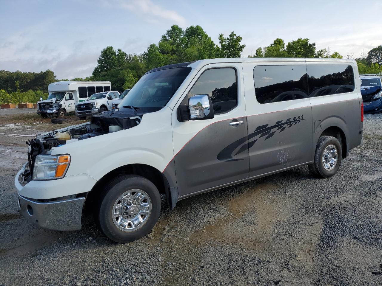2014 Nissan Nv 3500 S продається в Fairburn, GA - Front End