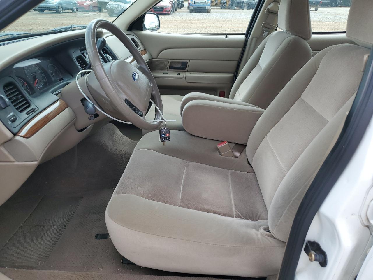 2004 Ford Crown Victoria VIN: 2FAFP73W14X162733 Lot: 56578055