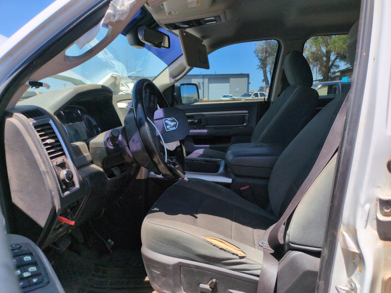 2017 Ram 1500 Slt VIN: 3C6RR7LT8HG582598 Lot: 56995295