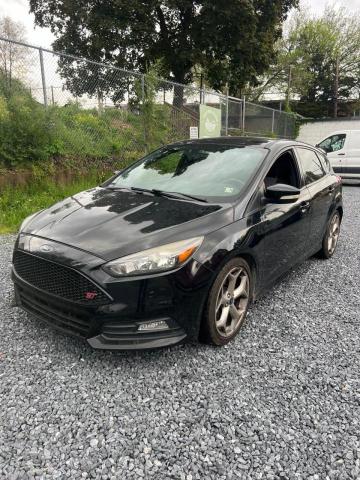 Hatchbacks FORD FOCUS 2016 Black