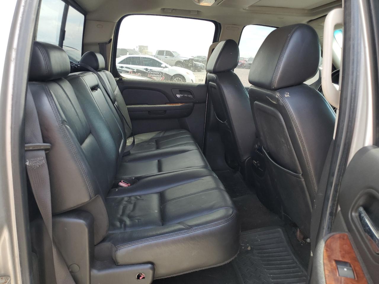 2008 Chevrolet Silverado K1500 VIN: 2GCEK13M181240811 Lot: 55498075