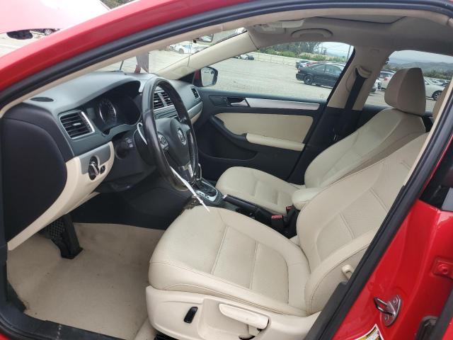 Седаны VOLKSWAGEN JETTA 2013 Красный
