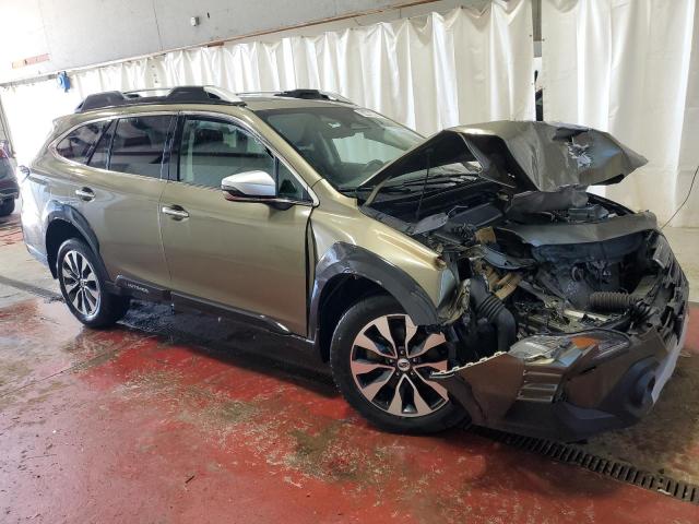  SUBARU OUTBACK 2024 Zielony
