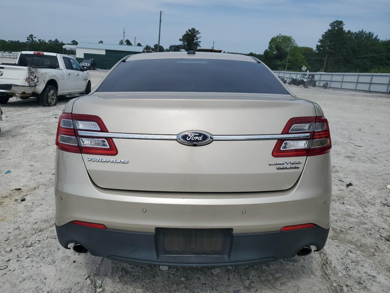 2017 Ford Taurus Limited VIN: 1FAHP2F82HG104019 Lot: 57101685