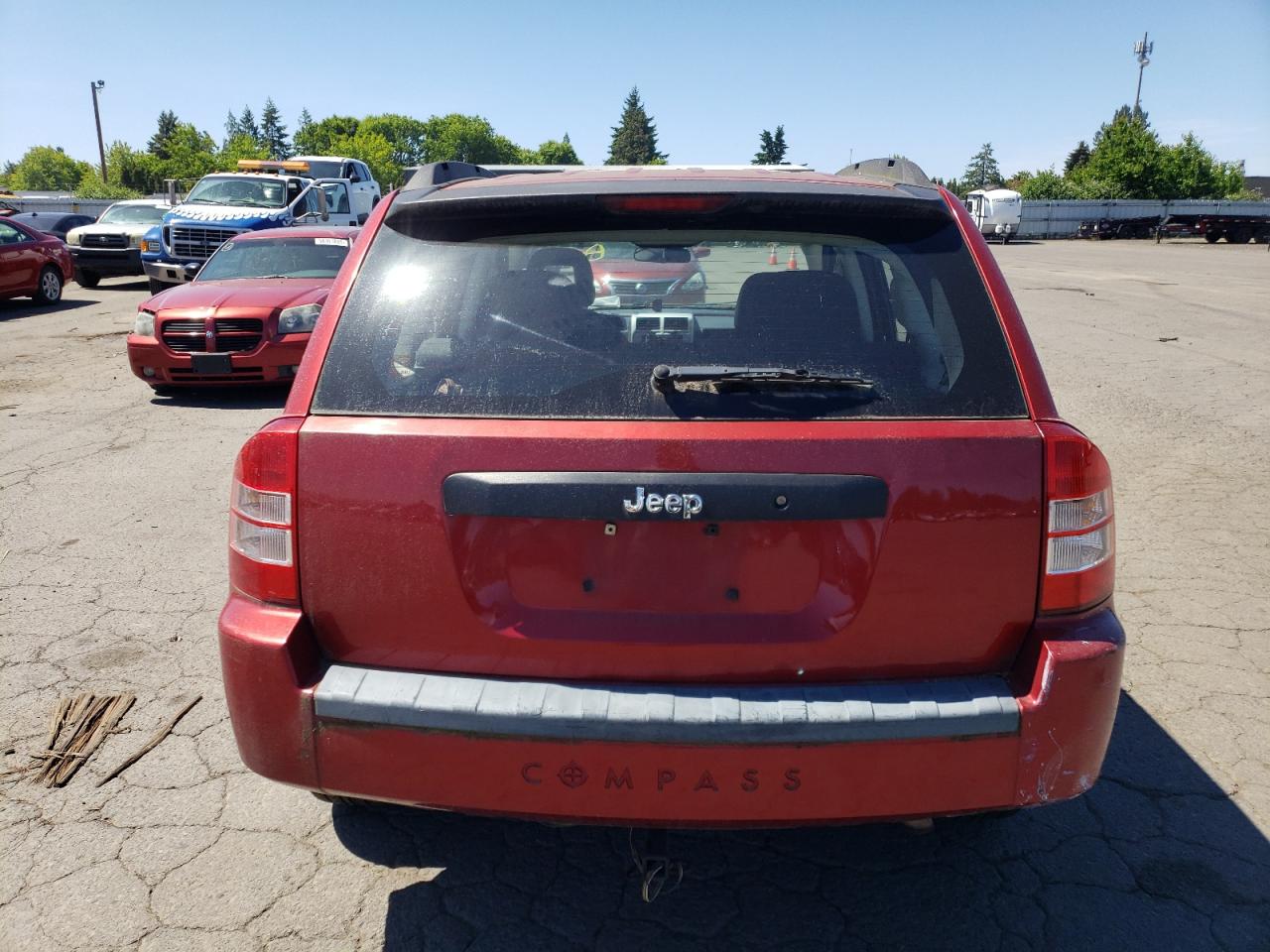 2008 Jeep Compass Sport VIN: 1J8FT47058D744365 Lot: 57710845