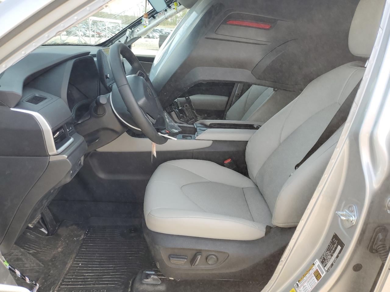 2025 Toyota Grand Highlander Le VIN: 5TDAAAB5XSS071125 Lot: 55968585