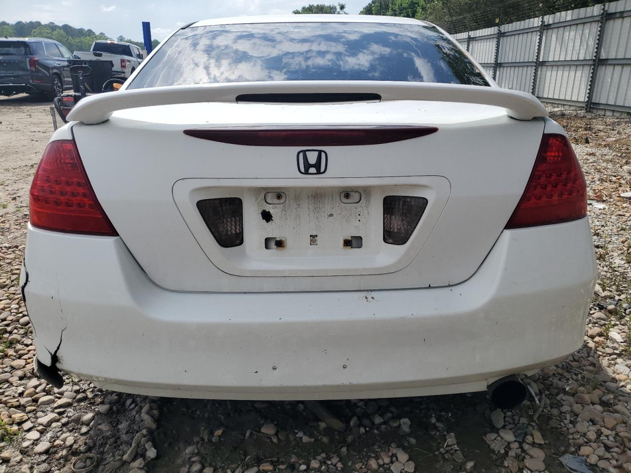 2007 Honda Accord Lx VIN: 1HGCM56417A163495 Lot: 57062545