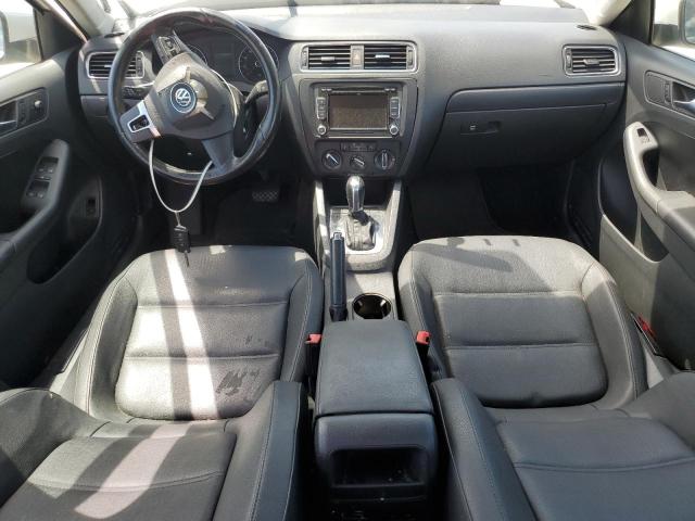  VOLKSWAGEN JETTA 2012 Белый