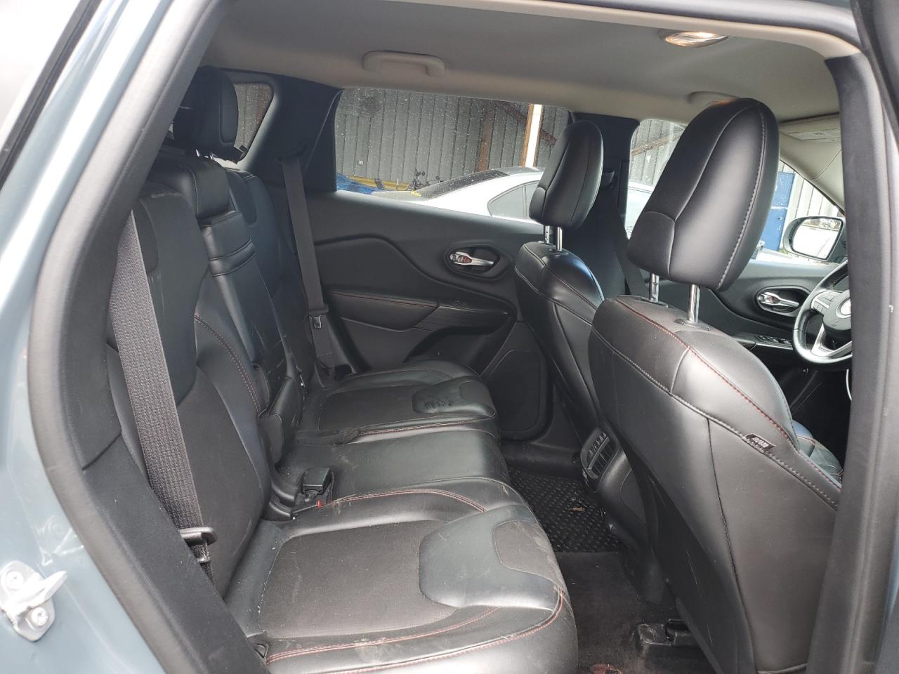 2015 Jeep Cherokee Trailhawk VIN: 1C4PJMBS7FW664920 Lot: 55098695
