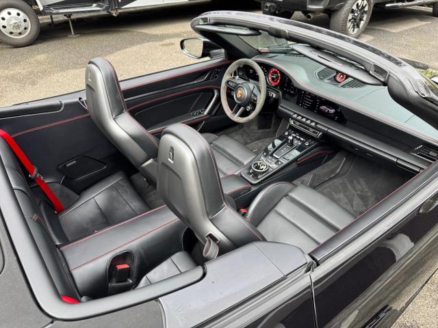  PORSCHE 911 2022 Czarny
