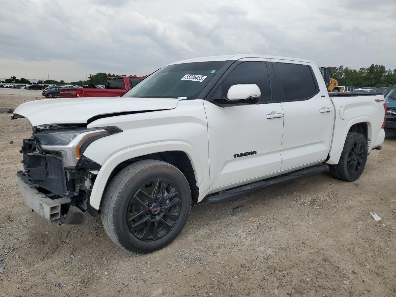2024 Toyota Tundra Crewmax Sr for Sale in Houston, TX - Front End