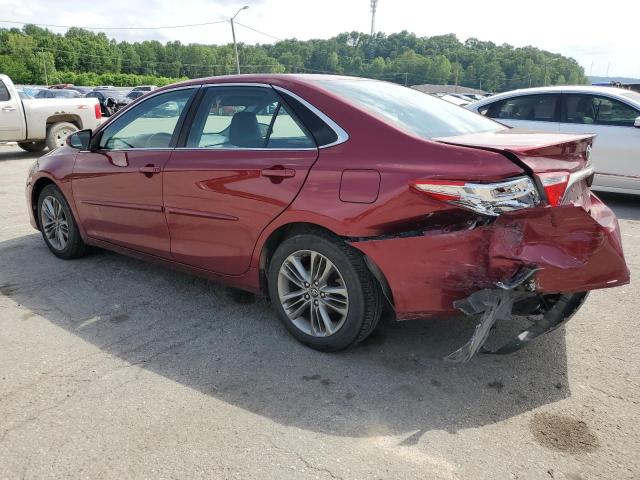  TOYOTA CAMRY 2017 Красный